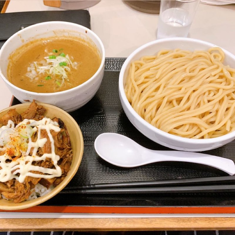 つけそば中盛り＋チャーシュー丼(自家製麺 つけそば 九六)