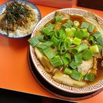 チャーシュー麺(中華そば 麺屋7.5Hz+ 梅田店 （7.5ヘルツプラス）)
