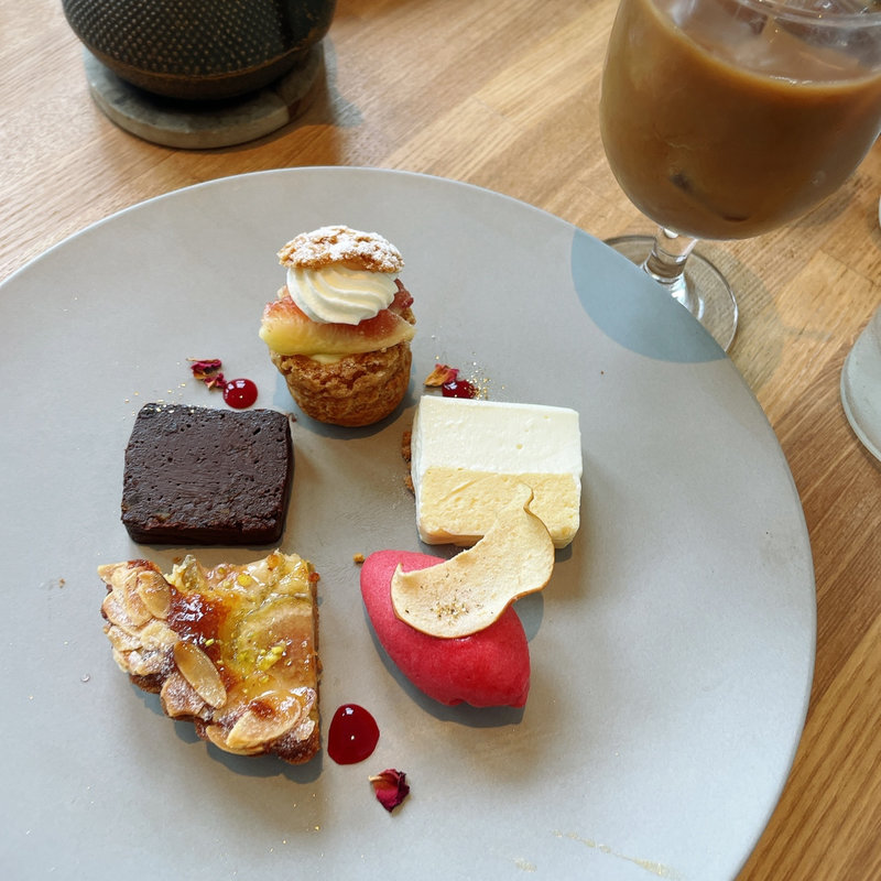 (ケイクスタンド)