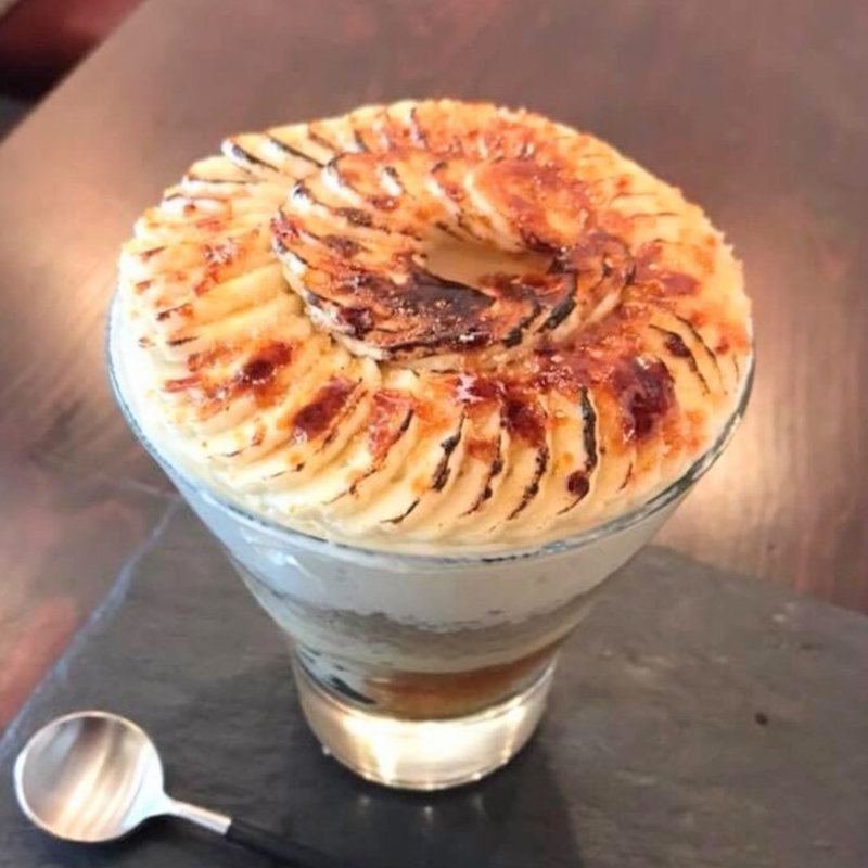 バナナパフェ(カフェ中野屋)