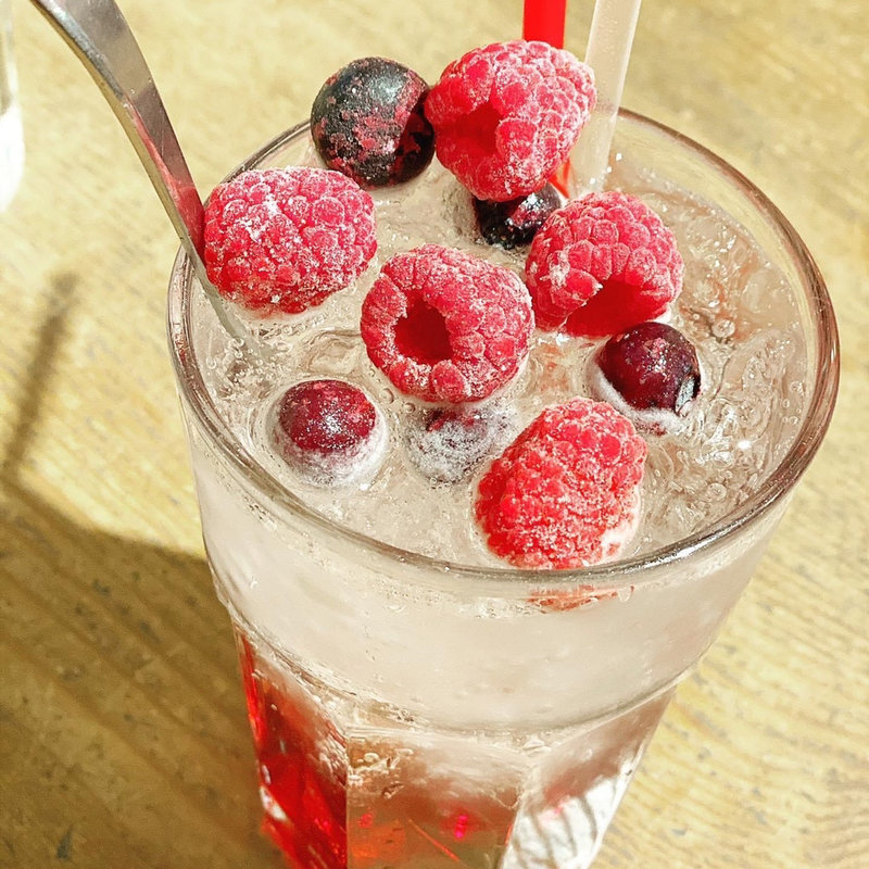 ベリーベリーソーダ(パームスカフェ 自由が丘店)