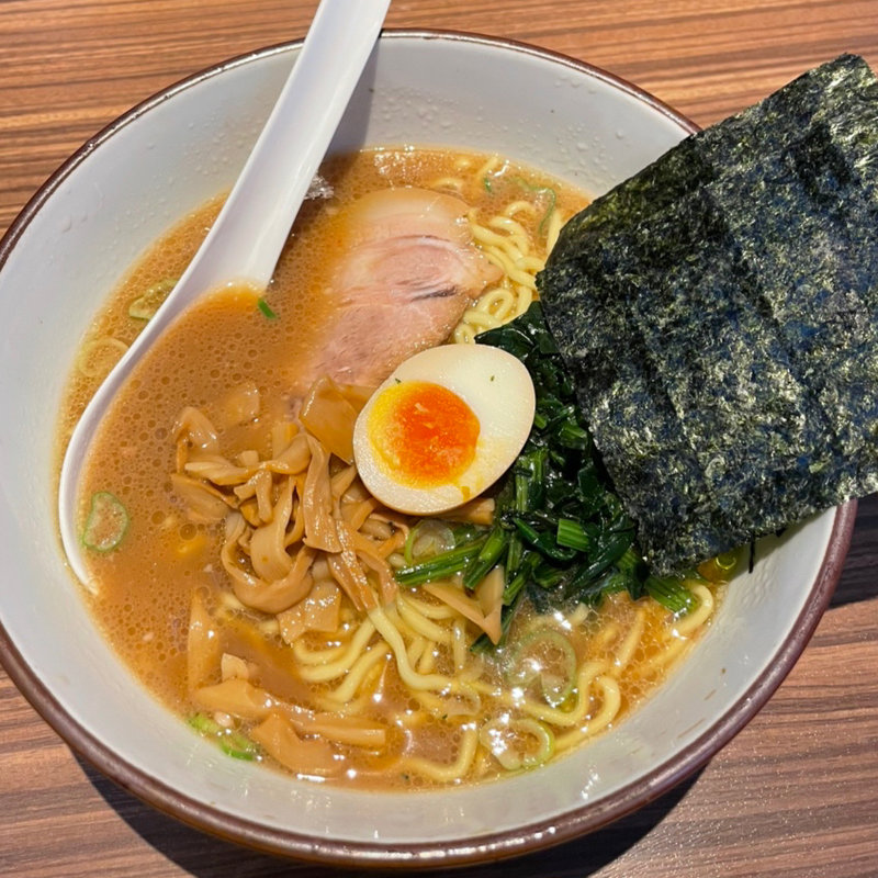 ラーメン(究極ラーメン 横濱家 都筑インター店)