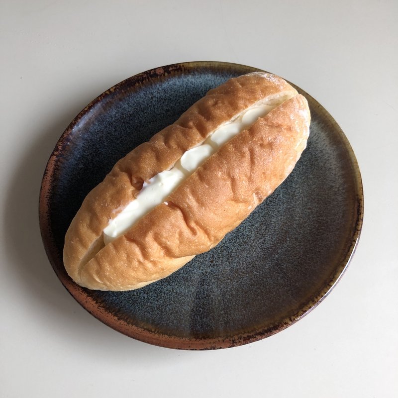 ミルクサンド(ブーランジェリー　ラ・テール （ＢＯＵＬＡＮＧＥＲＩＥ　LA TERRE）)