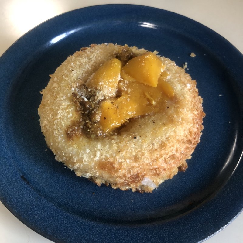 マンゴーカレーパン(エムサイズ)