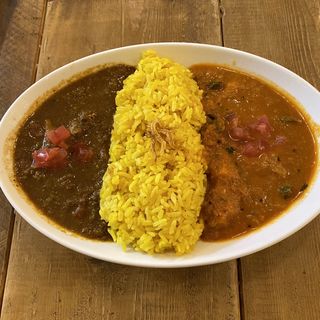 ダブルカリー(レインボウスパイス カフェチャイストール )