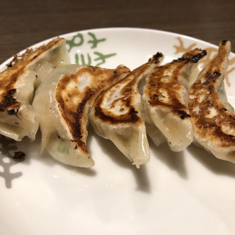 手作り餃子(中華れすとらん とらの子 )