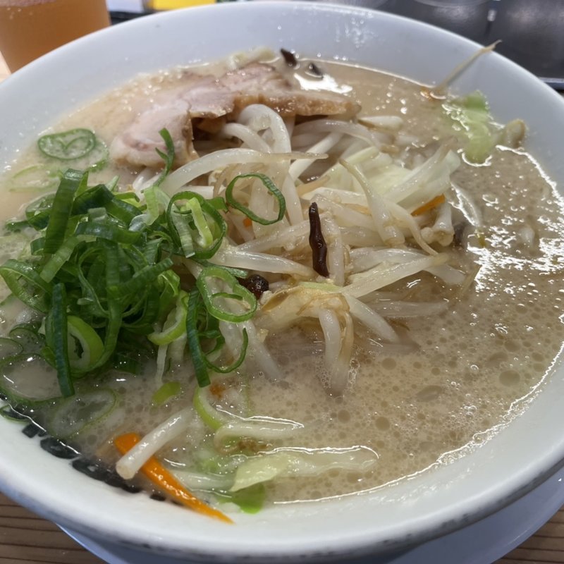 シロマルベース+タンメン野菜(SHIROMARU-BASE梅田店 - 閉店)