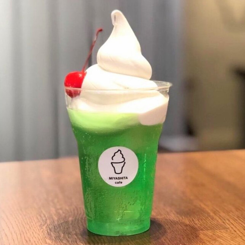 クリームソーダ(MIYASHITA CAFE +softcream)