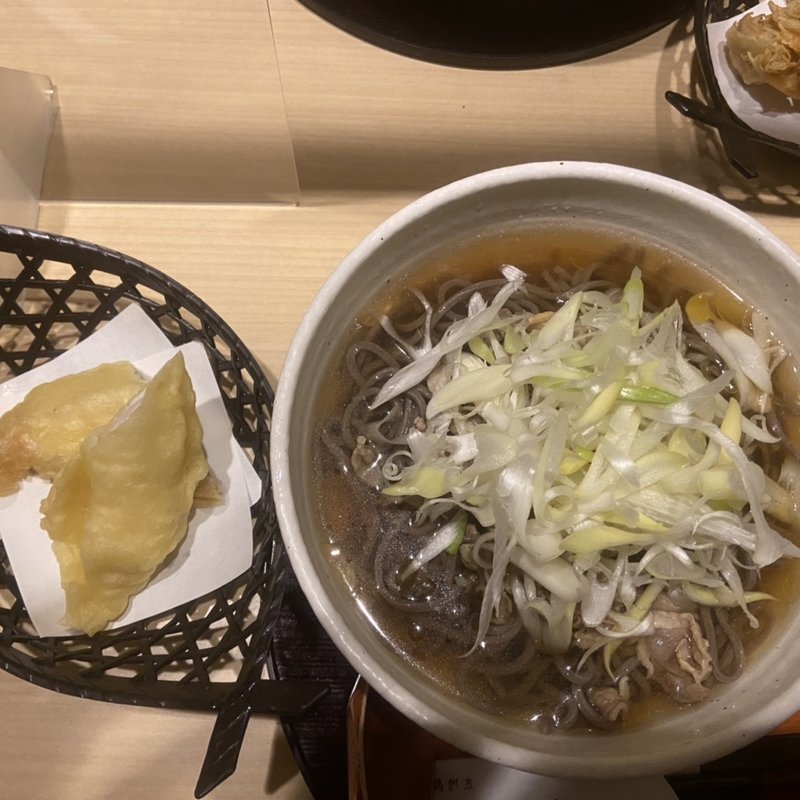 冷たい肉そば＋とり天(地鶏割烹 河松)