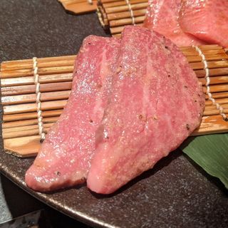 但馬玄ヒレ(西麻布 焼肉 X （ヤキニク テン・YAKINIKU TEN）)