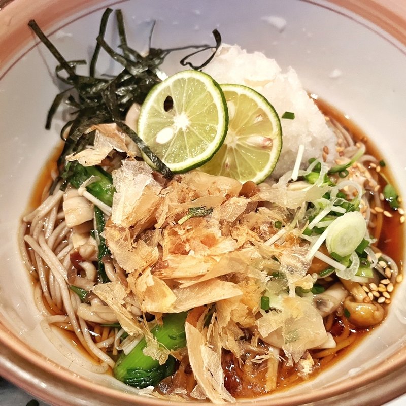 春菊入り辛味大根おろし蕎麦(長生庵 （ちょうせいあん）)