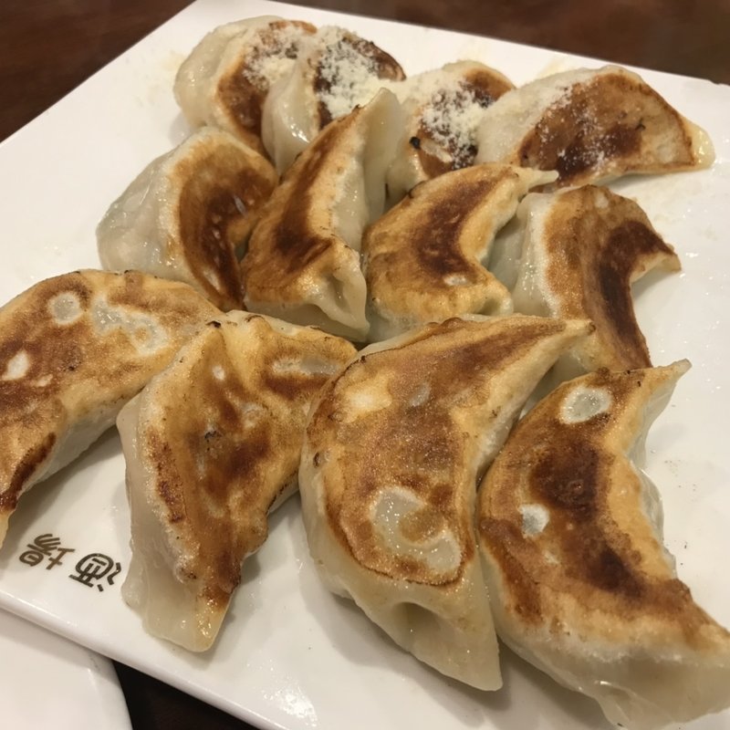 焼き餃子盛り合わせ(餃子酒場 大井町店)