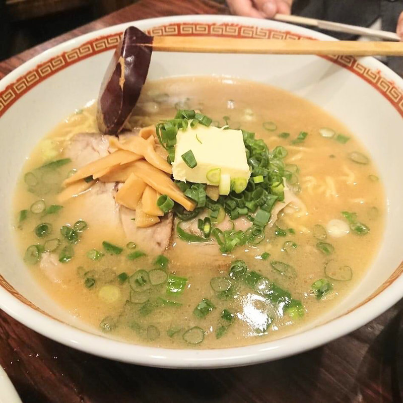 塩バターラーメン(芳蘭)