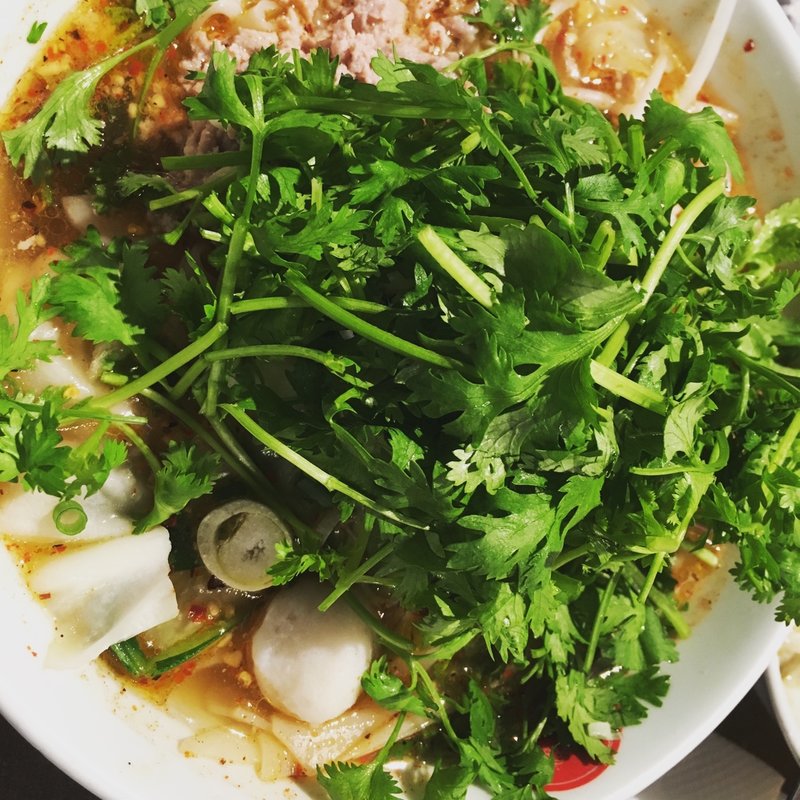 トムヤムパクチーラーメン(ティーヌン横浜ランドマークプラザ 店)