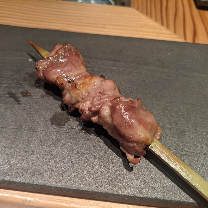 ほろほろ鳥ウチモモ肉(とり茶太郎)