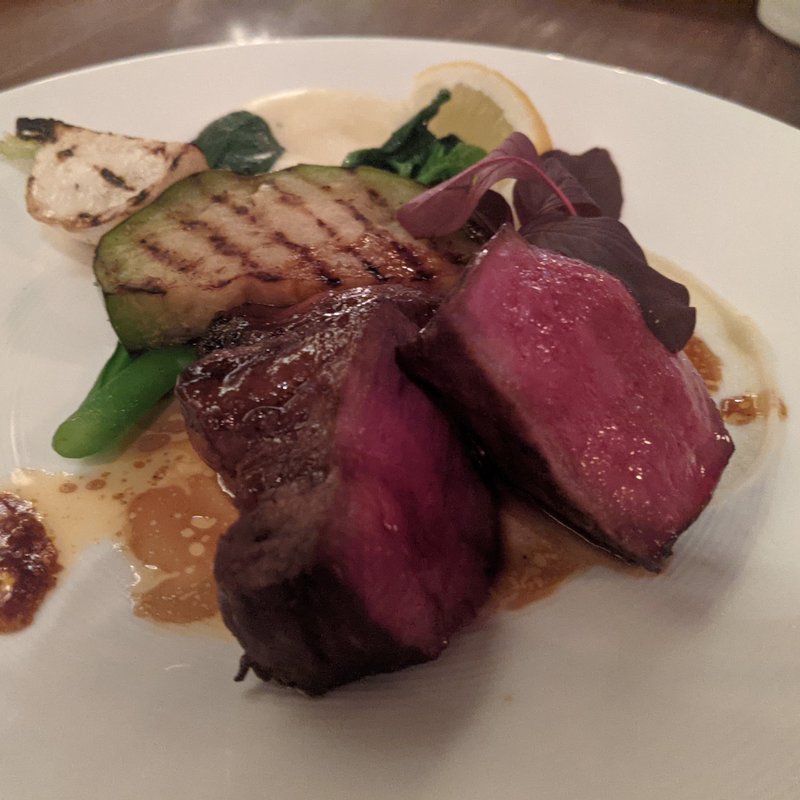 カナダ産厚切り牛タン(TOKYO Whisky Library)