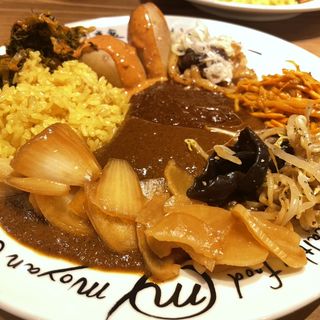 ランチビュッフェ(もうやんカレー 大手町)