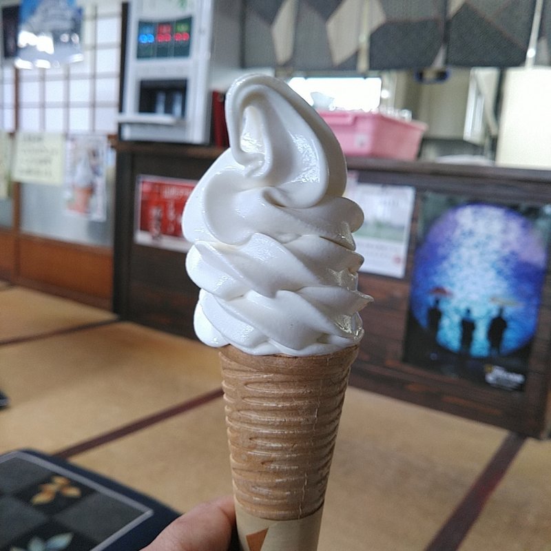 そばソフトクリーム(七兵衛そば （しちべいそば）)