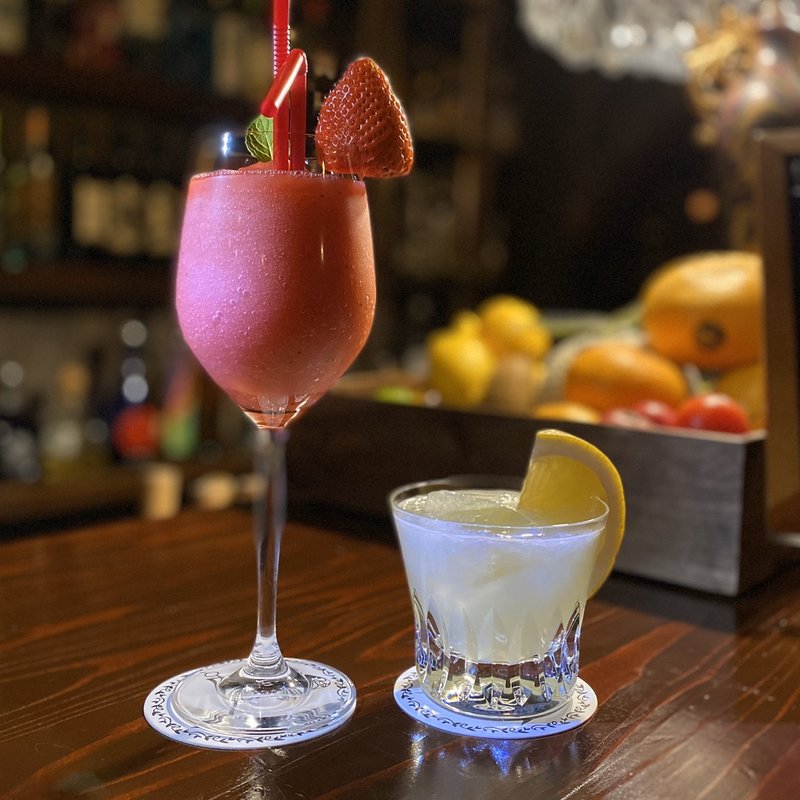 フルーツカクテル(メロゴールド、いちご)(THE BAR YANAGI)