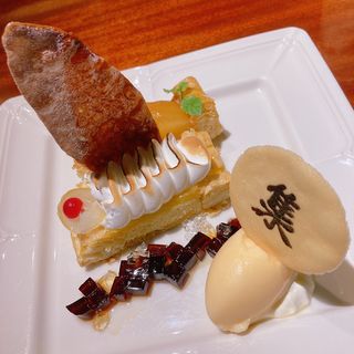 林檎と檸檬とリーフのパイアラモード(珈琲茶館　集 新宿店 )