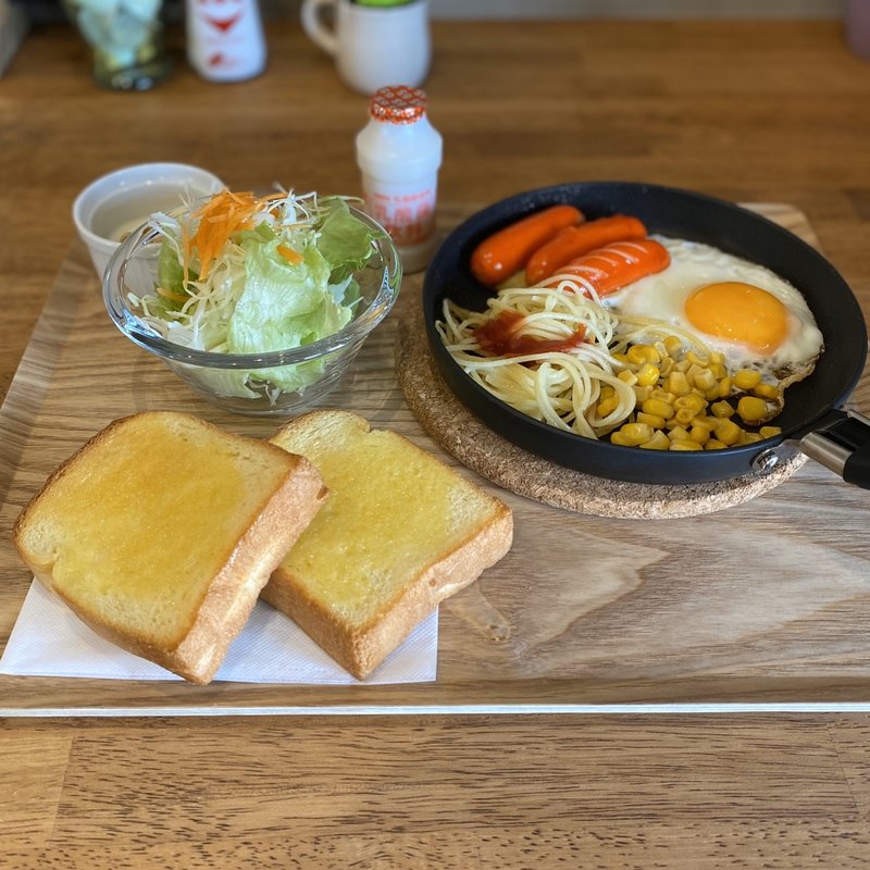 鉄板モーニング(食堂カフェ 瀬里奈)