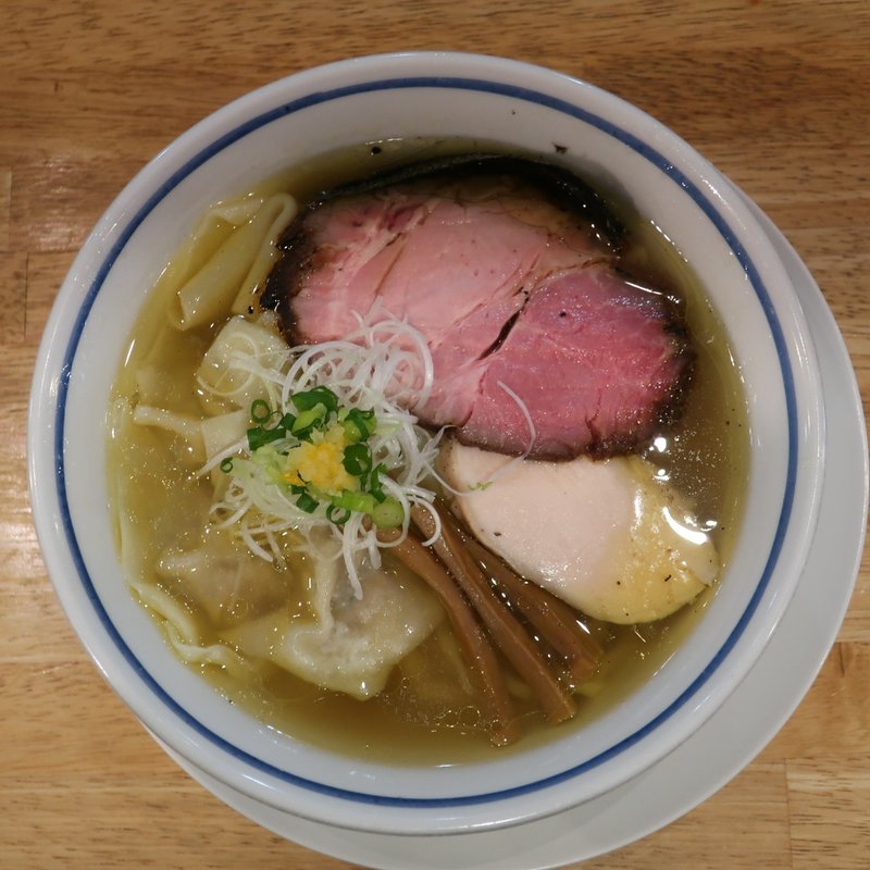 ワンタン中華そば(塩)(手打式超多加水麺 ののくら)