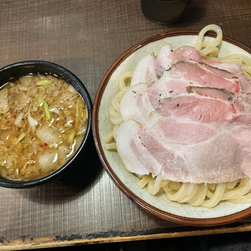 肉まし背脂ニンニクつけ麺(じゃじゃ。 （ジャジャマル）)