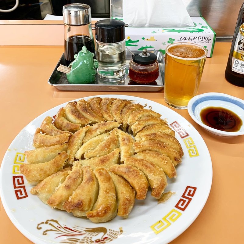 焼き餃子(夜来香 （イエライシャン）)