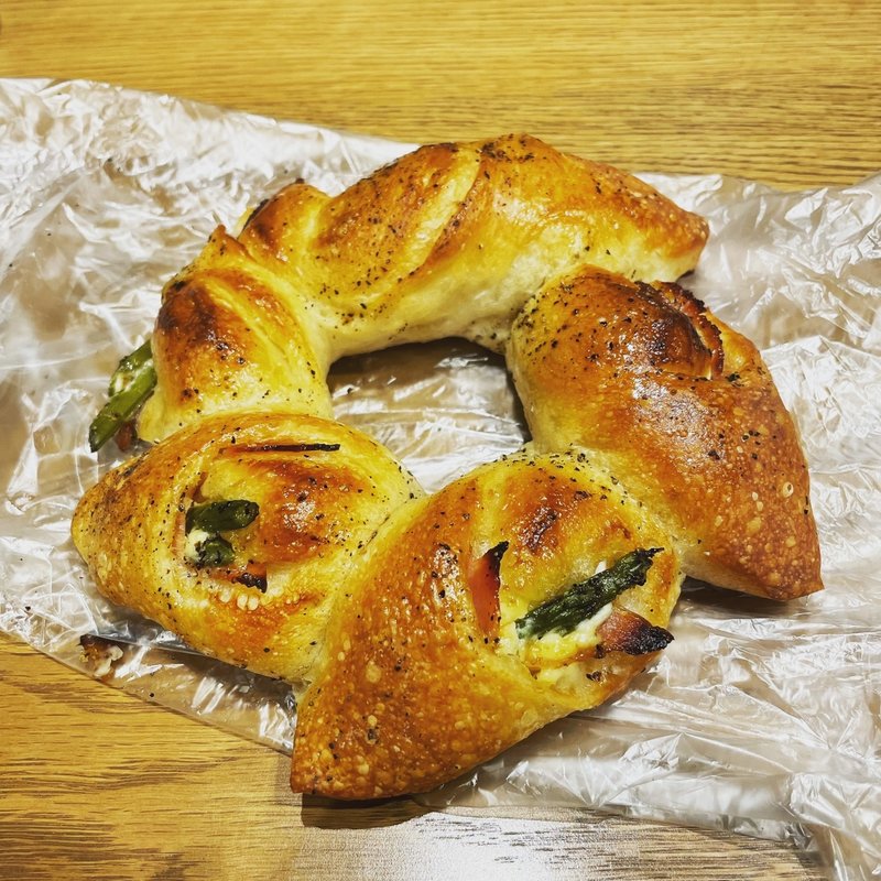 アスパラベーコンエピ(ベルベ 大手町ビル店)