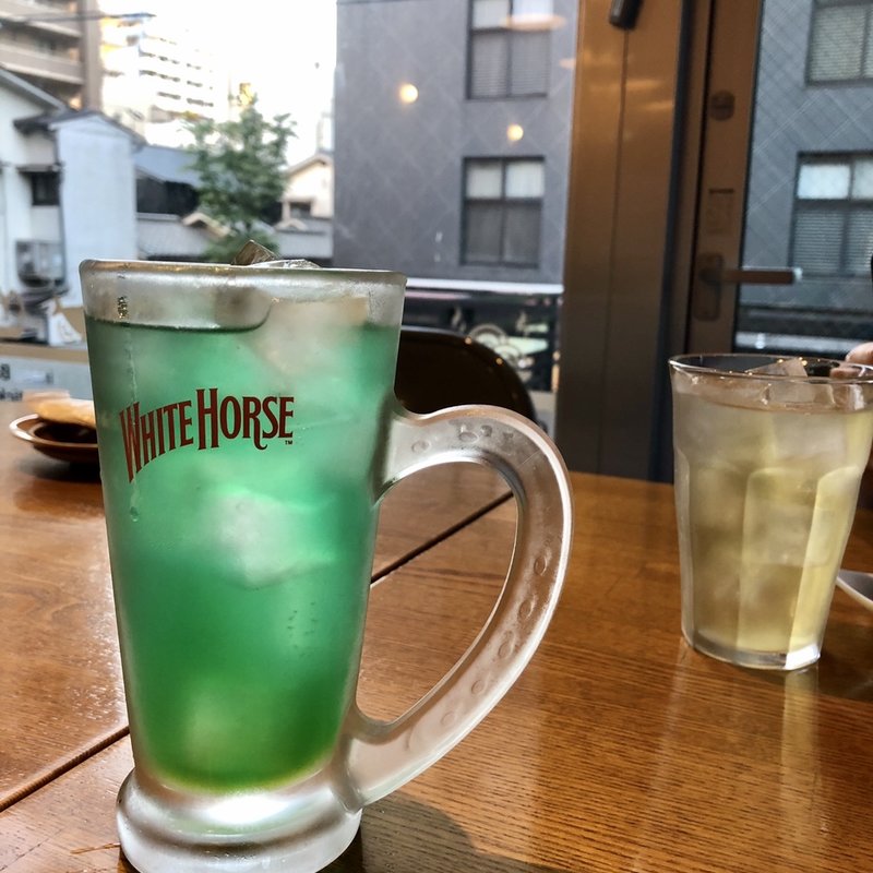 くまハイボール(中華バル あおいくま)