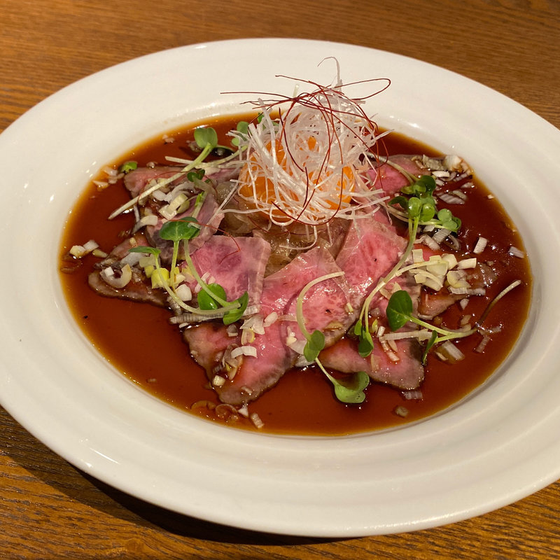 ユッケ風ローストビーフ(あぶり肉がらん)