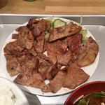 肉大盛り定食