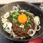 汁なし坦々そば