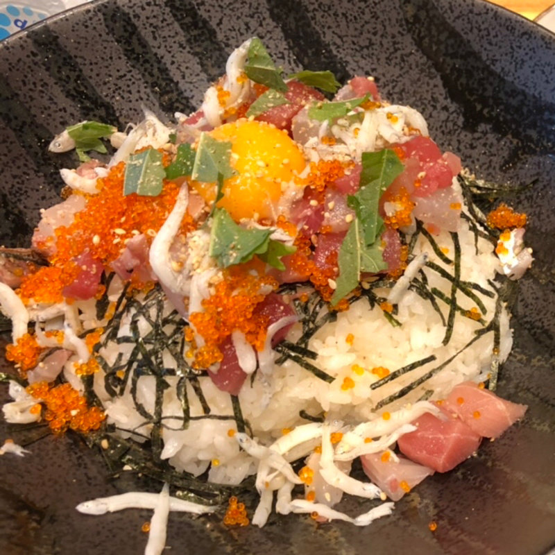 海鮮丼(旬和席 うおまん 西梅田本店 )