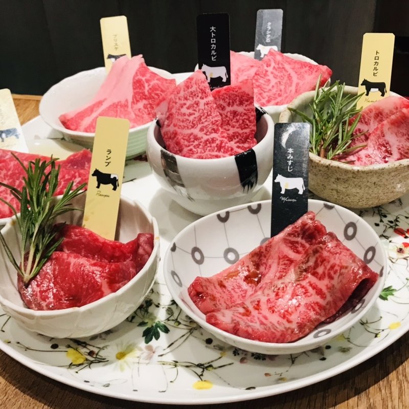 お肉の盛り合わせ(熟成和牛焼肉エイジング・ビーフ 吉祥寺店)