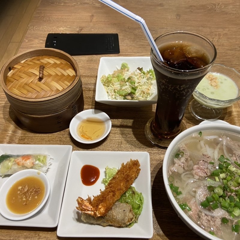 もっとお得なしゃぶしゃぶ牛肉のフォーセット(ジャスミンパレス　八王子店)