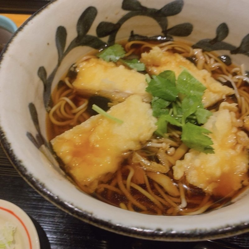 かしわ天きのこそば(稲田屋 大手町店 )