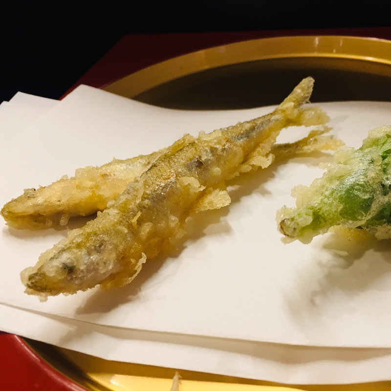 琵琶湖産稚鮎(天麩羅からり)