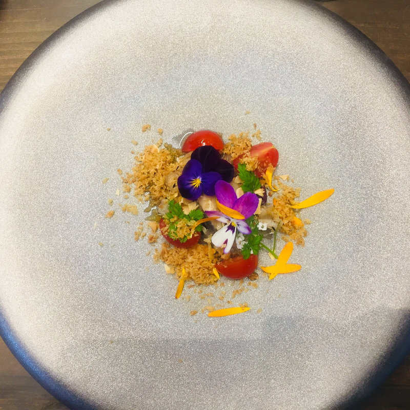 山口産白みる貝の炙りのサラダ(NO NAME )