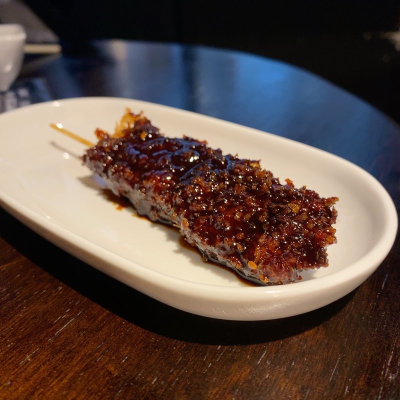 味噌豚串カツ(伊勢 吹上酒場)