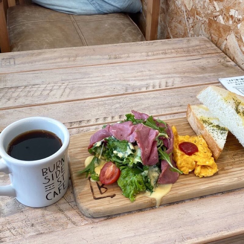 サラダプレート モーニング(BURN SIDE ST CAFE CRAFT KITCHEN✕台湾カステラ 黄白白(ファンパイパイ)くずは店)