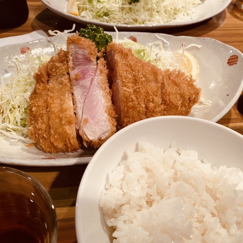 特ロース定食(とんかつ大倉)