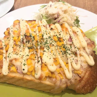 ツナコーントースト(俺のベーカリー&カフェ)