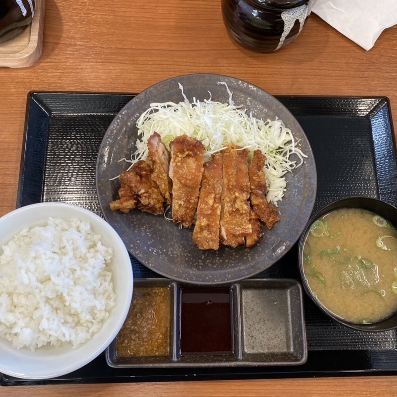 からあげ定食(からやま 堺長曽根店)
