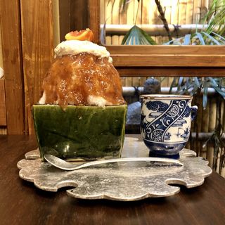 ミニかき氷 無花果 単品 小和紅茶付き(廚菓子くろぎ)