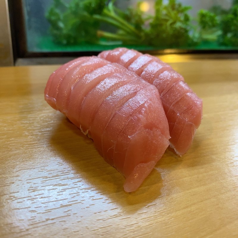 まぐろ(桂寿し )