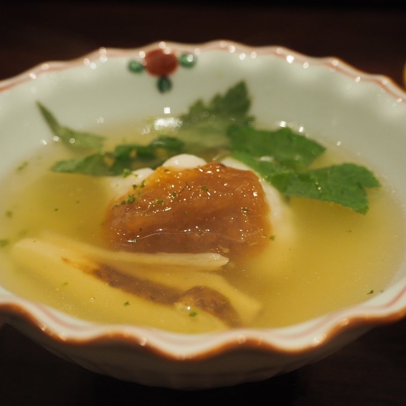 鱧と松茸のおでん(博多おでんと自然薯　よかよか堂)