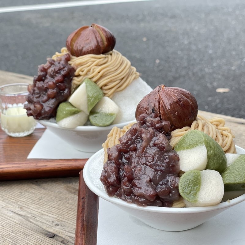 石餅かき氷　栗(叶 匠寿庵 石山寺店 （カノウ ショウジュアン）)