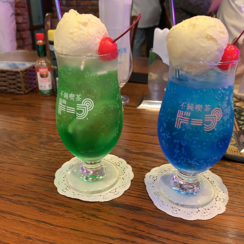 クリームソーダ(不純喫茶 ドープ　)