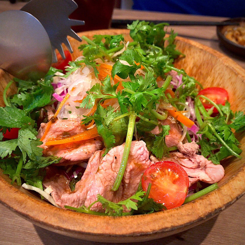 ラムしゃぶサラダ(羊肉酒場 0,19 チカマチラウンジ店)